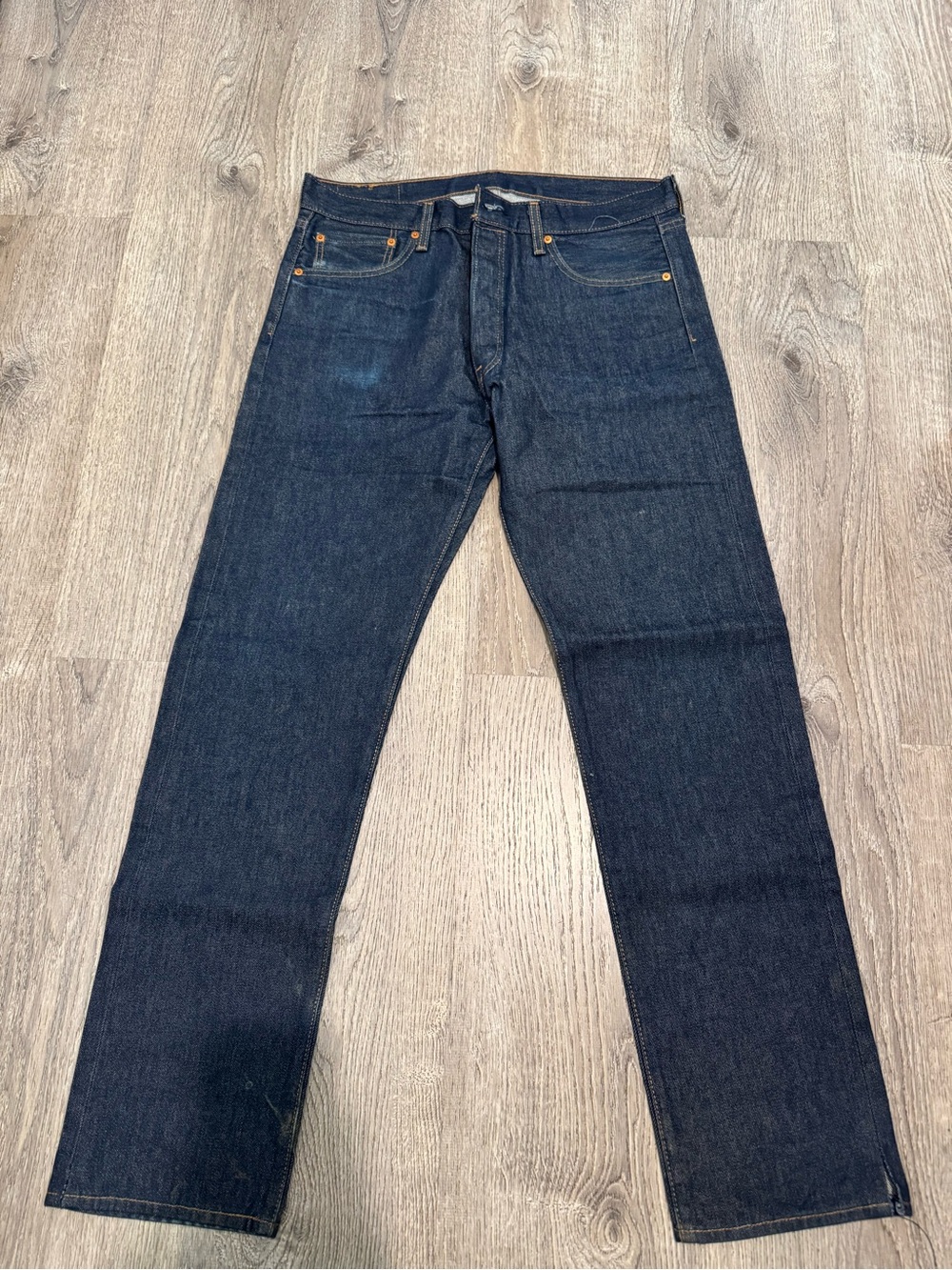 Levi's Straight Leg Jeans in Dark Indigo